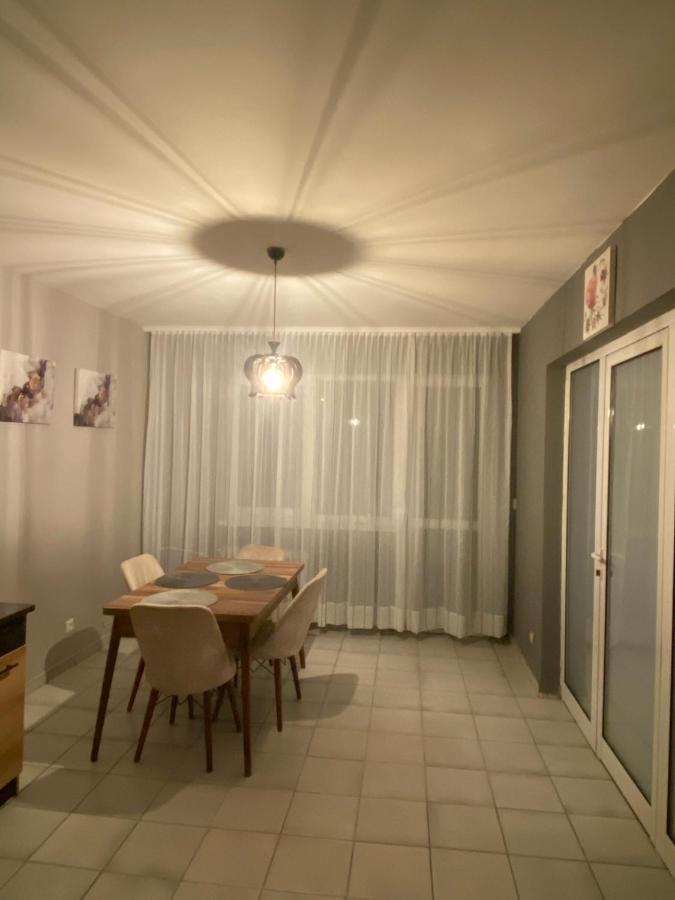 Spacious Apartment Next To South Park Просторен Апартамент До Южен Парк Top Location Sofia Bagian luar foto